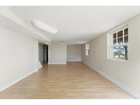 10226 NW 109th Avenue Portland OR 97231