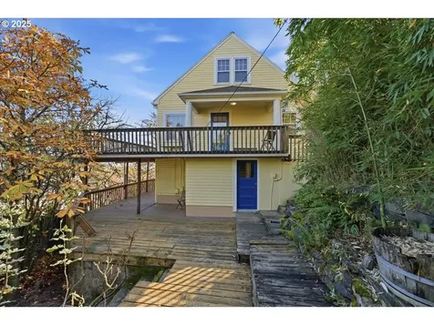 10226 NW 109th Avenue Portland OR 97231