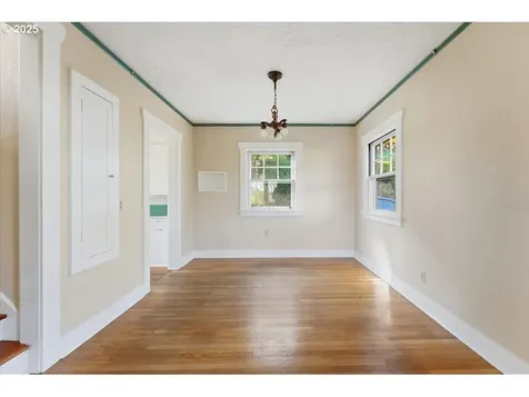 10226 NW 109th Avenue Portland OR 97231