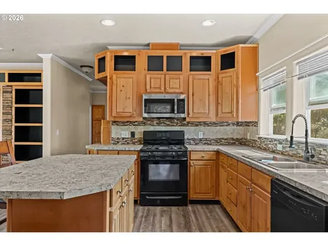 1623 Lower Crest Road Oakland OR 97462