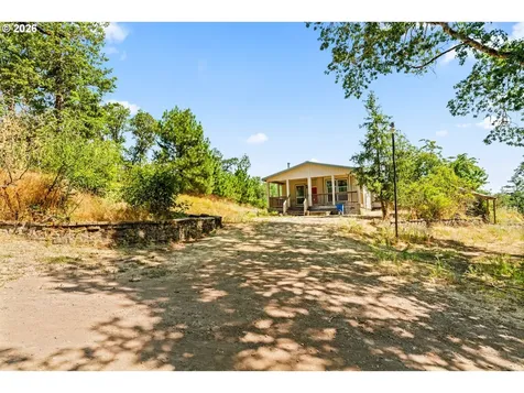 1623 Lower Crest Road Oakland OR 97462