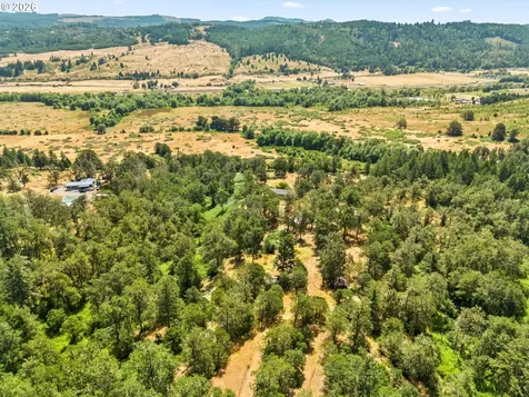 1623 Lower Crest Road Oakland OR 97462