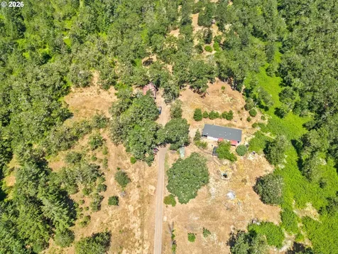 1623 Lower Crest Road Oakland OR 97462