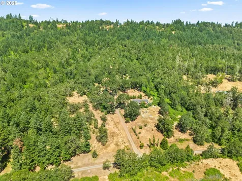1623 Lower Crest Road Oakland OR 97462