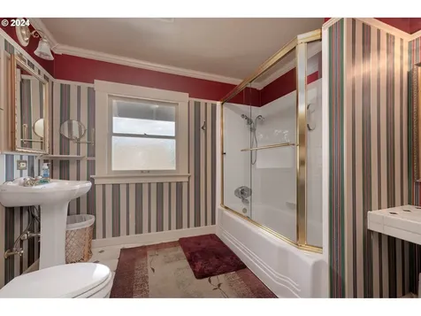 509 High Street Oregon City OR 97045
