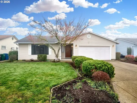 2096 Camellia Way Woodburn OR 97071