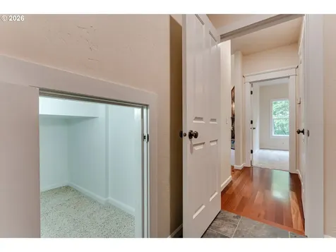 3769 Julia Loop Eugene OR 97404