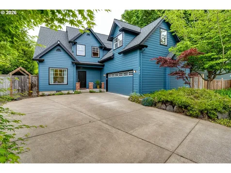 3769 Julia Loop Eugene OR 97404