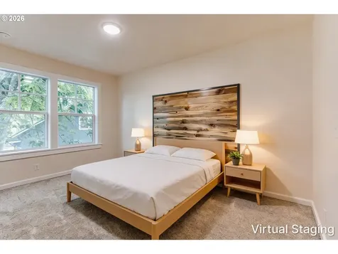 3769 Julia Loop Eugene OR 97404