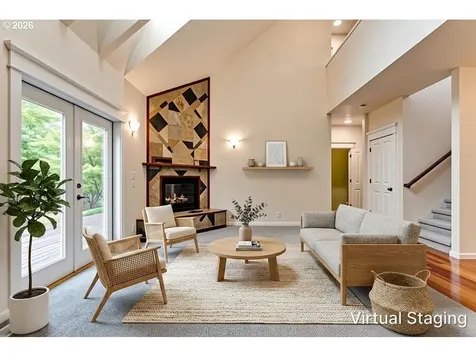 3769 Julia Loop Eugene OR 97404