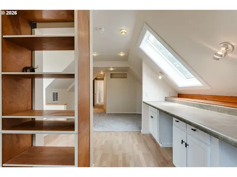 3769 Julia Loop Eugene OR 97404