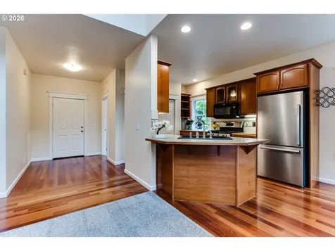 3769 Julia Loop Eugene OR 97404