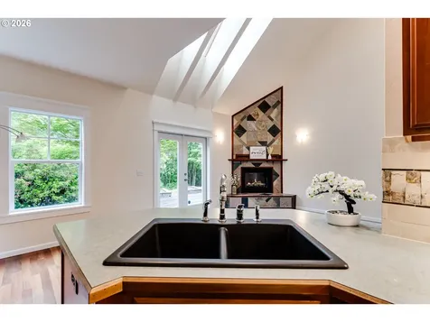 3769 Julia Loop Eugene OR 97404