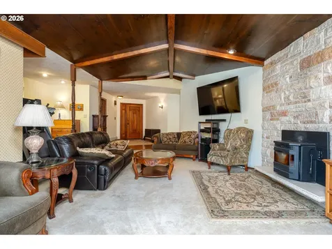 27572 S Kinzy Road Estacada OR 97023