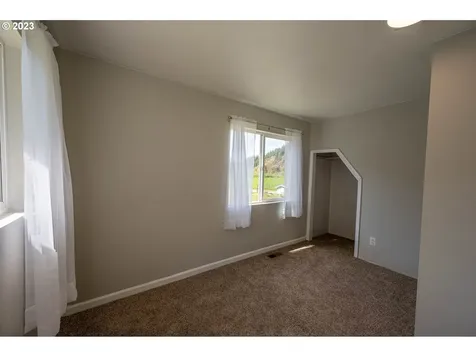 233 Johanneson Creek Road Reedsport OR 97467
