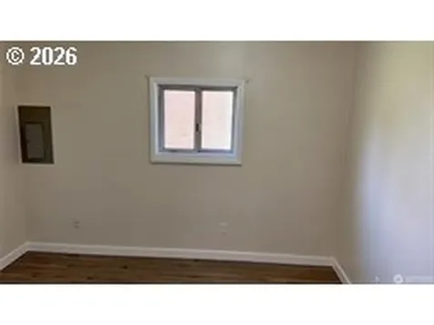 1216 N 1st Avenue Kelso WA 98626