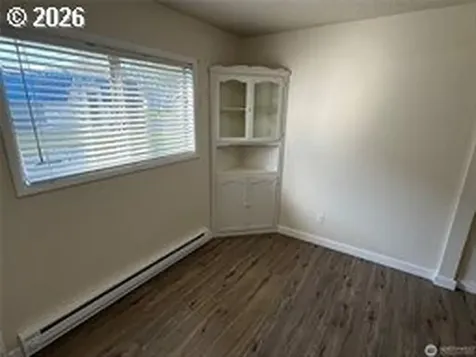 1216 N 1st Avenue Kelso WA 98626