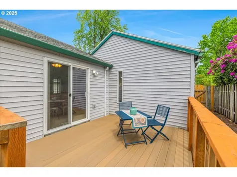 3011 SE 81st Avenue Portland OR 97206