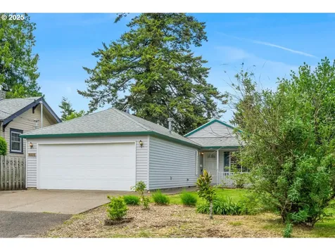 3011 SE 81st Avenue Portland OR 97206