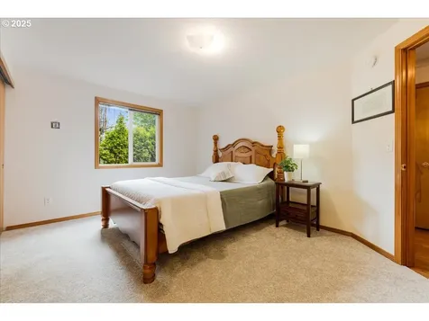 3011 SE 81st Avenue Portland OR 97206