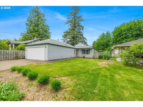 3011 SE 81st Avenue Portland OR 97206