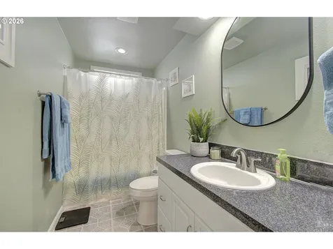 2705 NE 154th Court Vancouver WA 98684