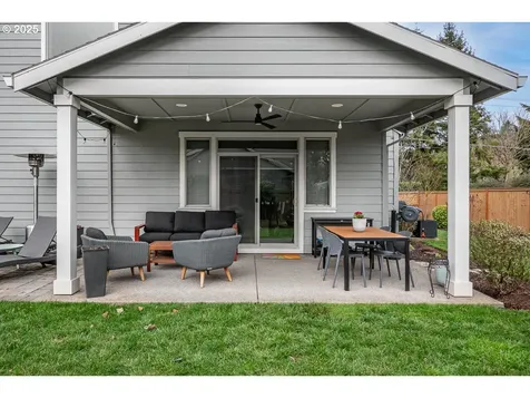2113 Willamette Falls Drive West Linn OR 97068