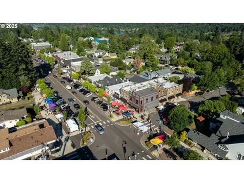 2113 Willamette Falls Drive West Linn OR 97068