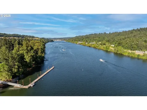 2113 Willamette Falls Drive West Linn OR 97068