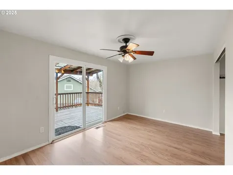 402 Rodale Drive Eagle Point OR 97524