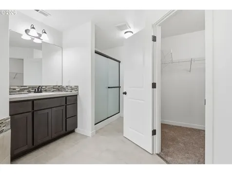 12609 NE 105th Way Vancouver WA 98682