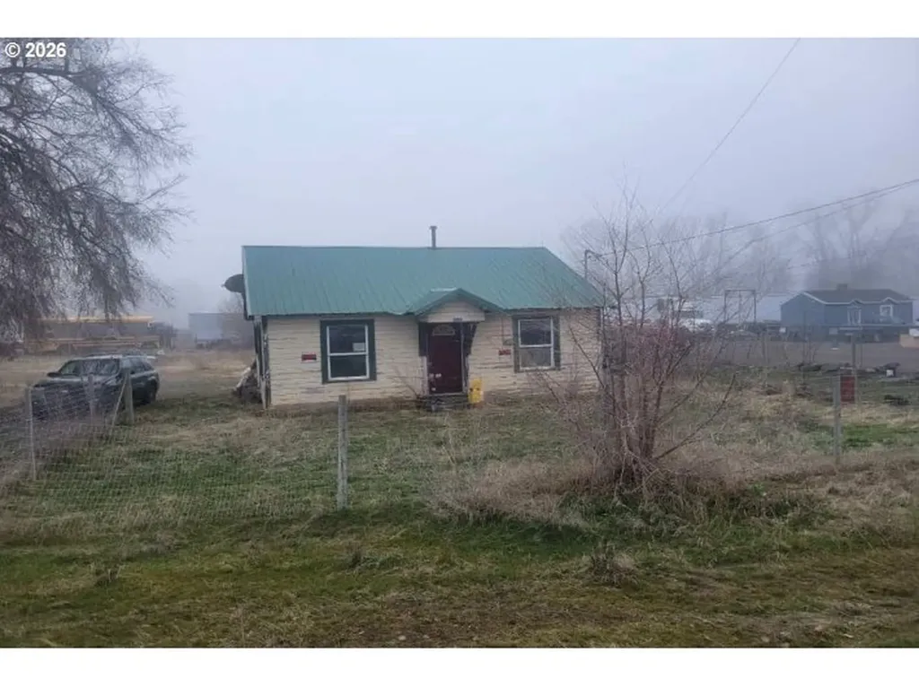 10610 Us Highway 12 Naches WA 98937