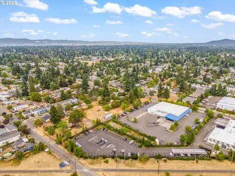 7928 SE Crystal Springs Boulevard Portland OR 97035