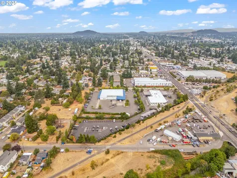 7928 SE Crystal Springs Boulevard Portland OR 97035
