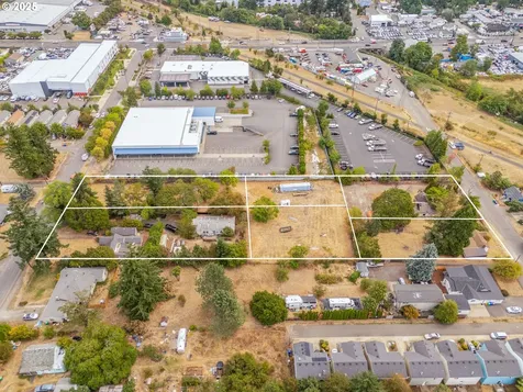 7928 SE Crystal Springs Boulevard Portland OR 97035