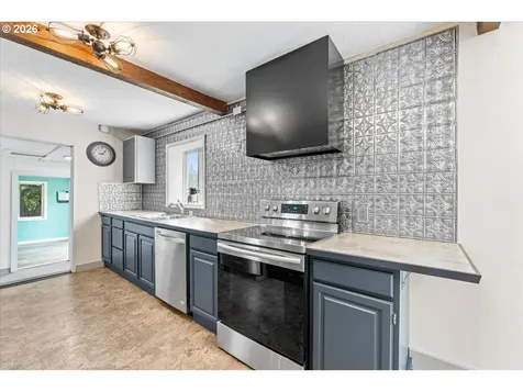 30703 NE Railroad Avenue Yacolt WA 98675