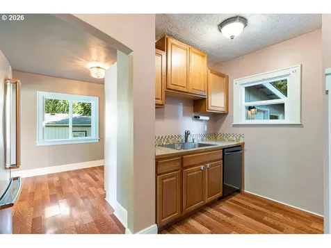 173 Pioneer Avenue Castle Rock WA 98611