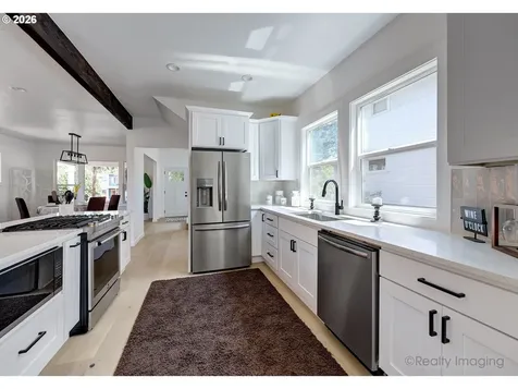5105 SE 41st Avenue Portland OR 97202