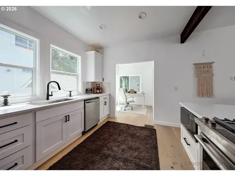 5105 SE 41st Avenue Portland OR 97202