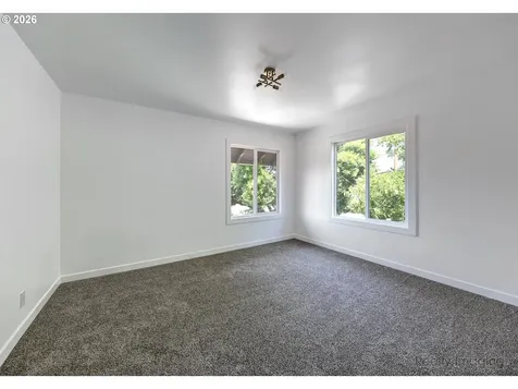 5105 SE 41st Avenue Portland OR 97202