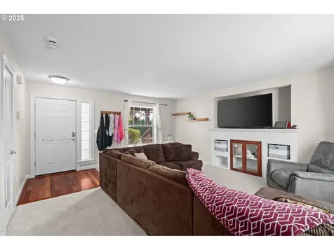 720 E Azalea Street Yamhill OR 97148