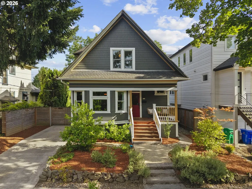 132 NE Cook Street Portland OR 97212