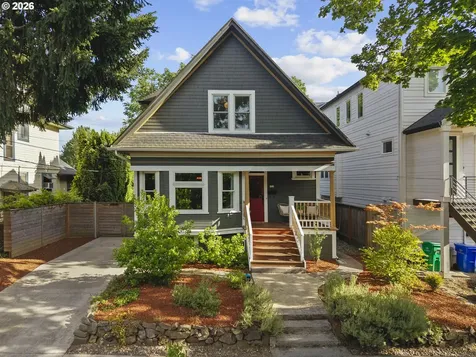 132 NE Cook Street Portland OR 97212