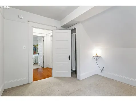 132 NE Cook Street Portland OR 97212