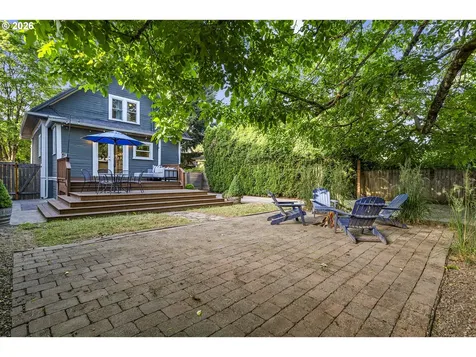 132 NE Cook Street Portland OR 97212