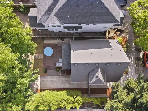 132 NE Cook Street Portland OR 97212