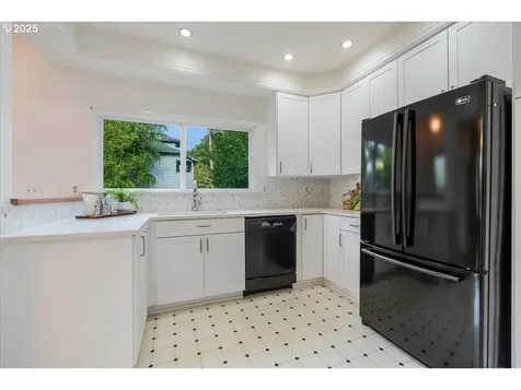 801 SE 25th Avenue Portland OR 97214