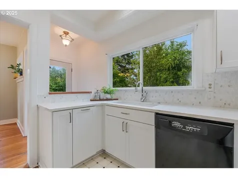 801 SE 25th Avenue Portland OR 97214