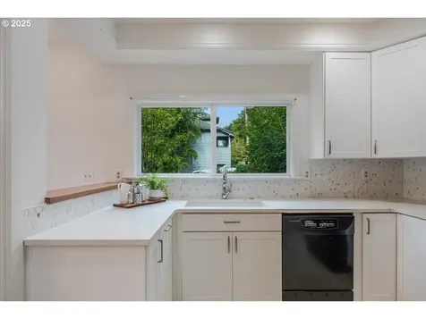 801 SE 25th Avenue Portland OR 97214