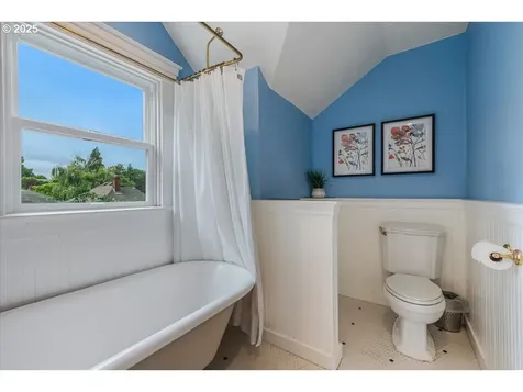 801 SE 25th Avenue Portland OR 97214